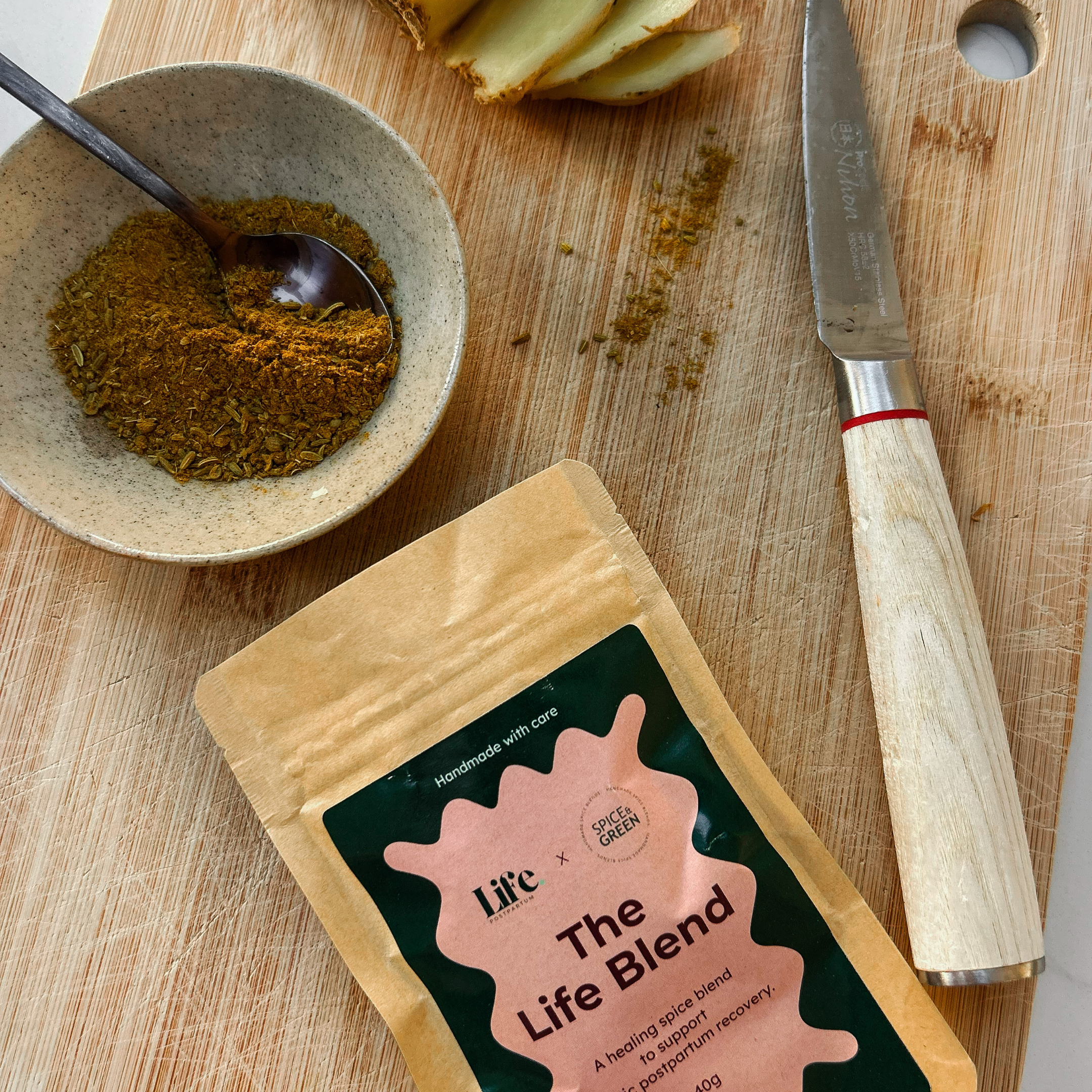 life blend spice mix in bowl